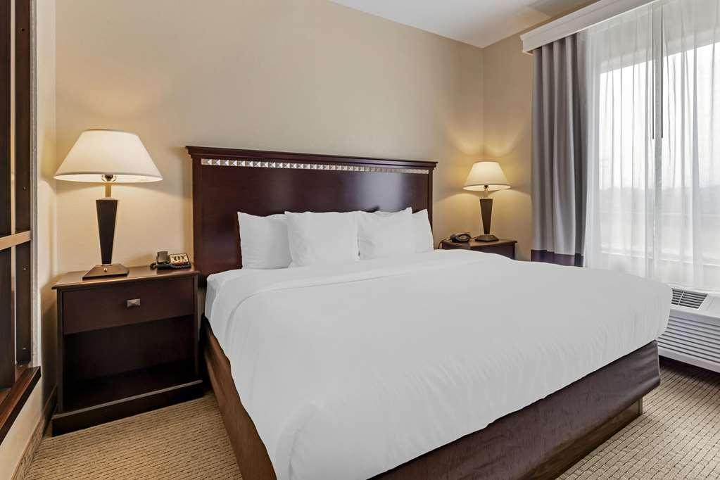 Comfort Suites Палестін Номер фото
